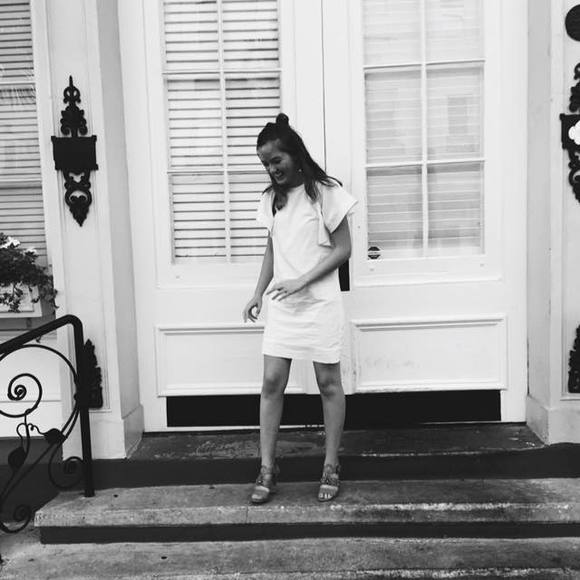 Meet your Posher, Megan - Picture 1 of 1